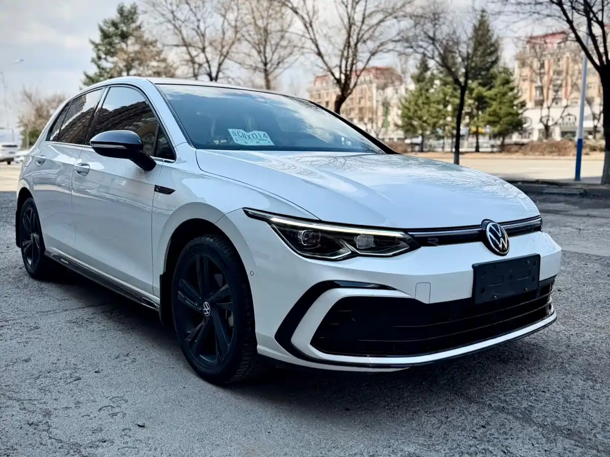 Volkswagen Golf 2021 280TSI DSG R-Line фото 3