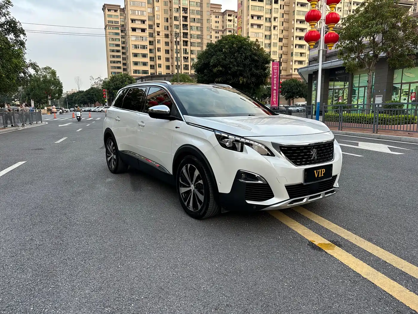 Peugeot 5008 2017 380THP 7-Seater Luxury GT Edition фото 3