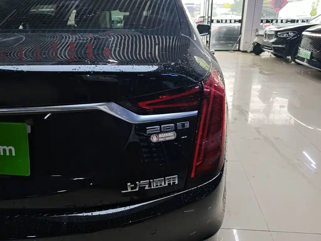 Cadillac CT6 2023 2022 28T Luxury