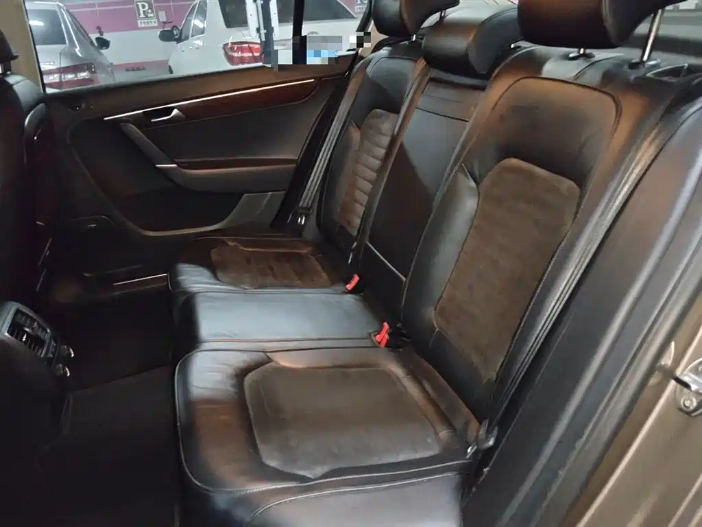 Volkswagen Magotan 2015 Facelift 2.0TSI Premium фото 15