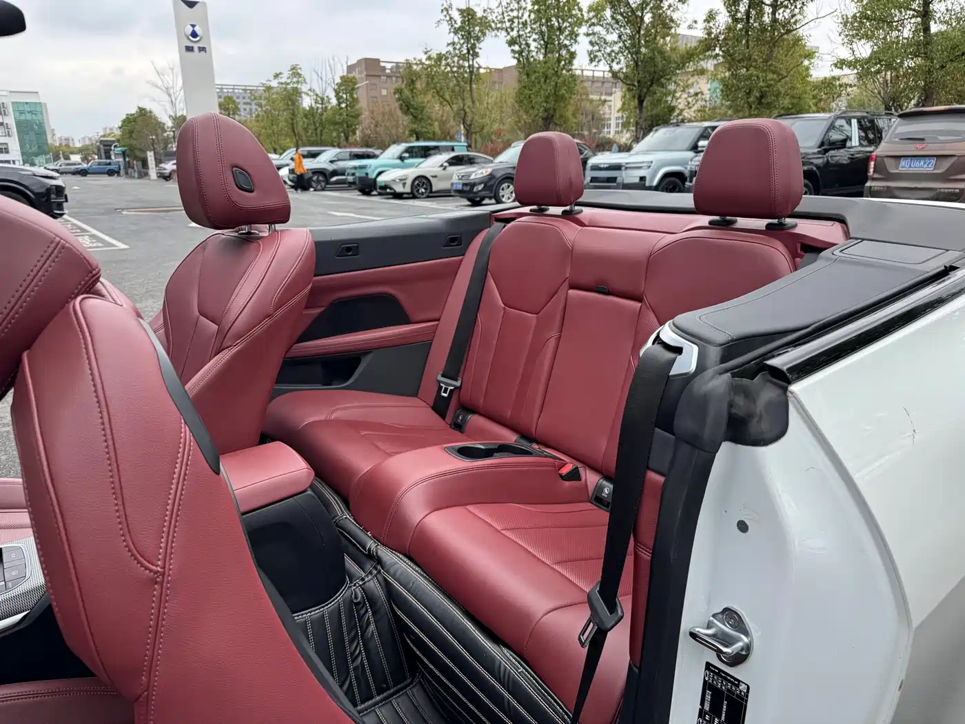 BMW 4 Series 2023 425i Convertible M Sport Package фото 9