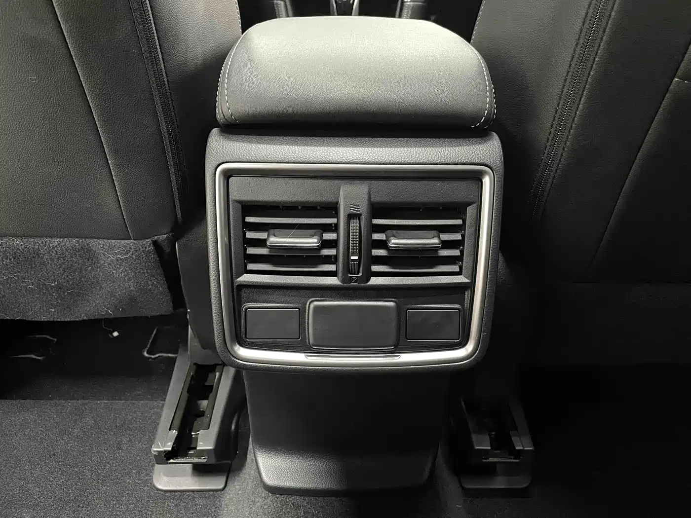Subaru Forester 2022 2.0i AWD Luxury Edition with EyeSight фото 16