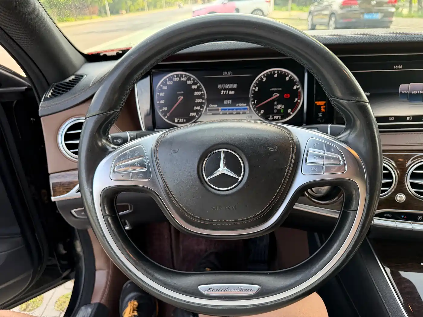 Mercedes-Benz S-Class 2014 S 320 L Business фото 15