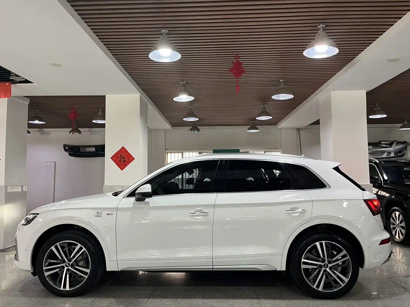 Audi Q5L 2023 40T Luxury Dynamic фото 18