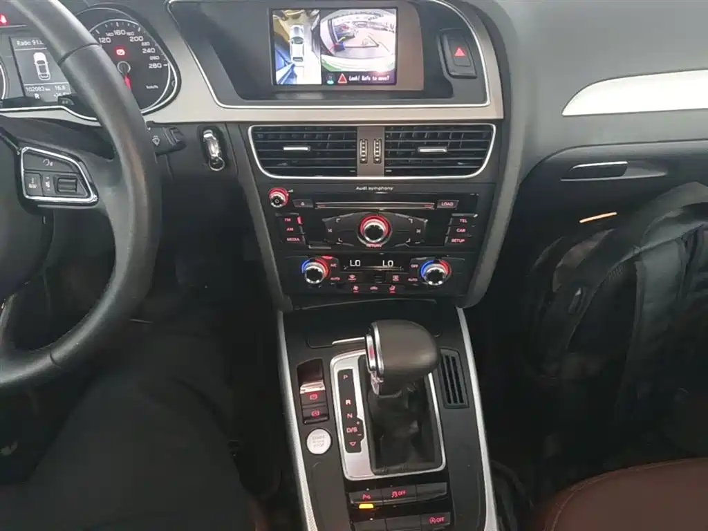 Audi A4L 2016 35 TFSI Collector's Edition Automatic Standard фото 14