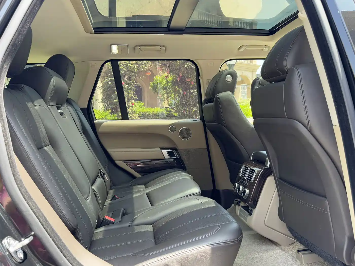 Land Rover Range Rover 2017 3.0 SC V6 Vogue фото 13