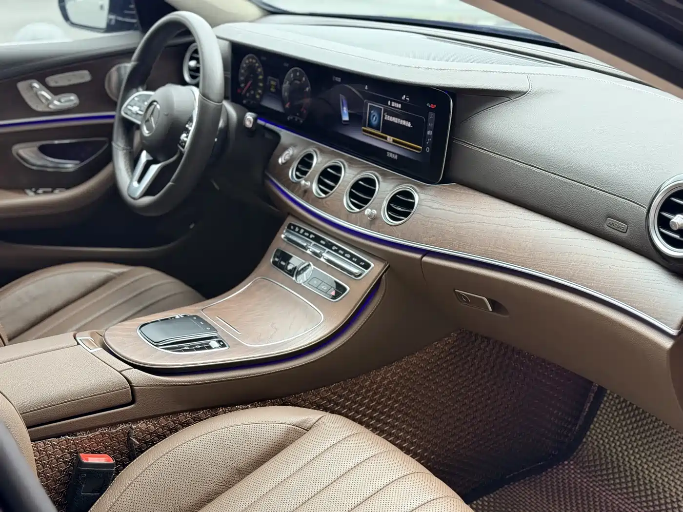 Mercedes-Benz E-Class 2020 Facelift E 300 L Exclusive фото 11