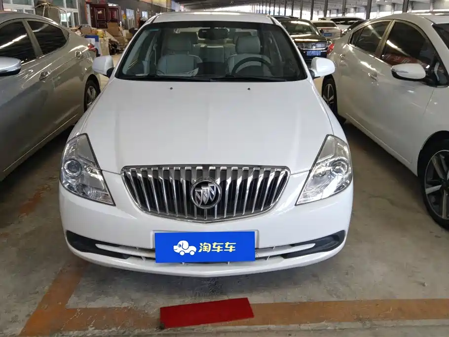 Buick Excelle 2015 1.5L Automatic Classic фото 2