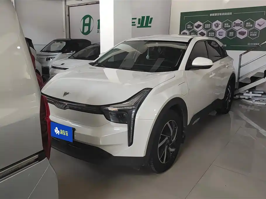 NEZHA AUTOMOBILE NEZHA U