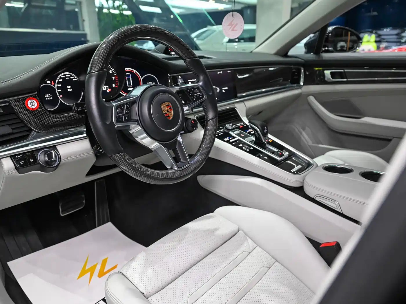 Porsche Panamera 2017 Panamera 4S 2.9T фото 11