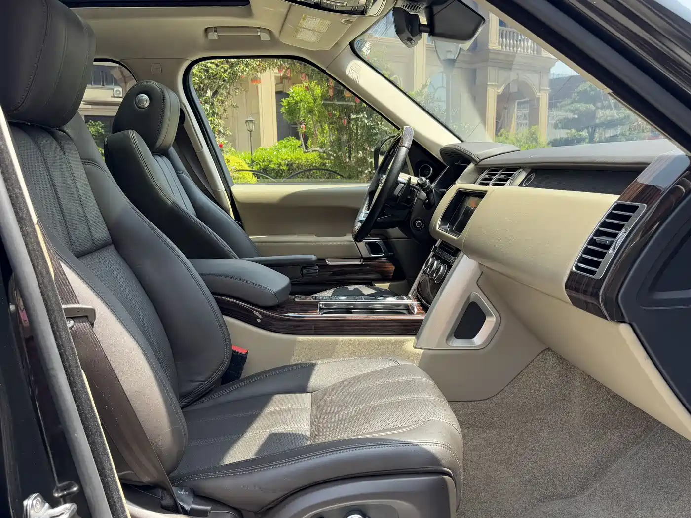 Land Rover Range Rover 2017 3.0 SC V6 Vogue фото 10