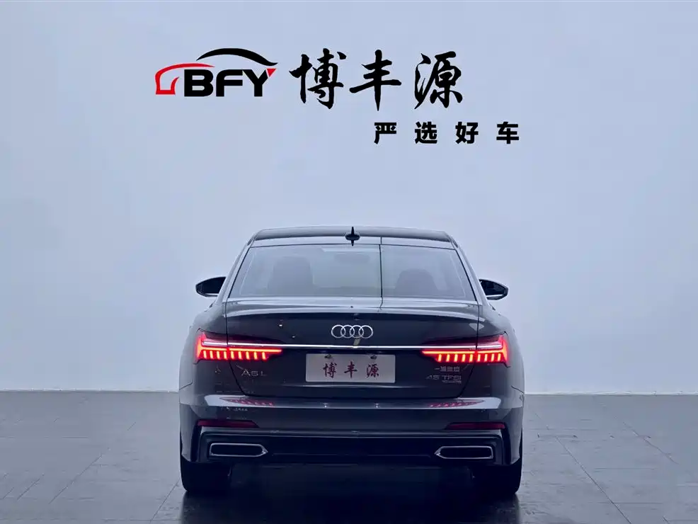 Audi A6L 2021 45 TFSI quattro Exclusive Sport фото 4