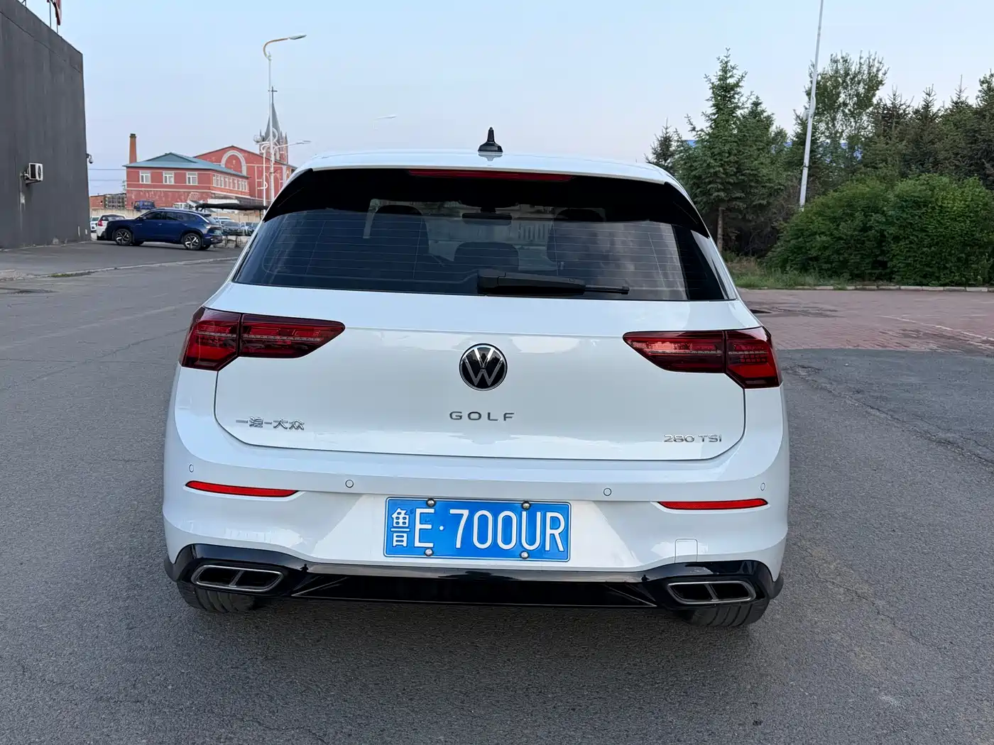 Volkswagen Golf 2023 Model 280TSI DSG R-Line фото 5
