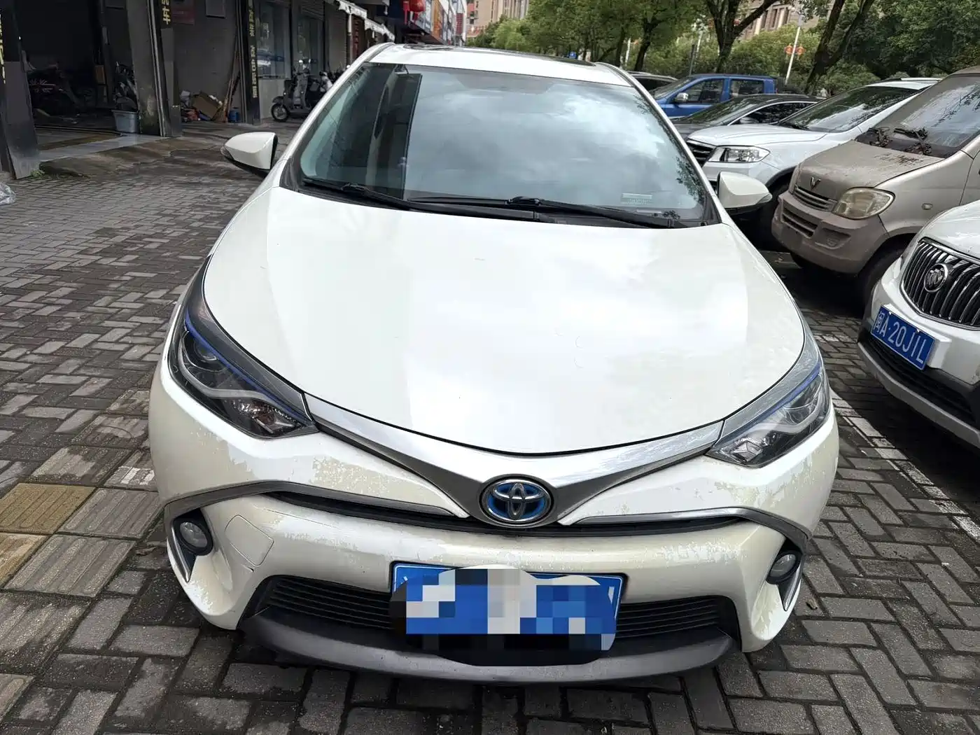 Toyota Levin 2017 Facelift Hybrid 1.8H GS E-CVT Elite Sunroof Edition China V фото 2