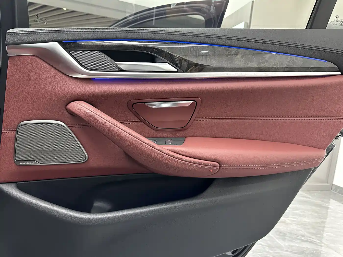 BMW 5 Series 2019 Facelift 530Li Leading M Sport Package фото 24