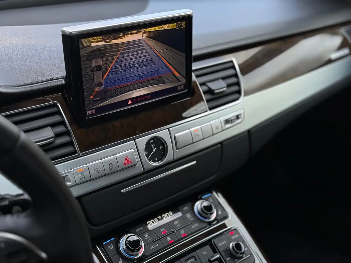 Audi A8 2014 A8L 45 TFSI quattro Luxury фото 19