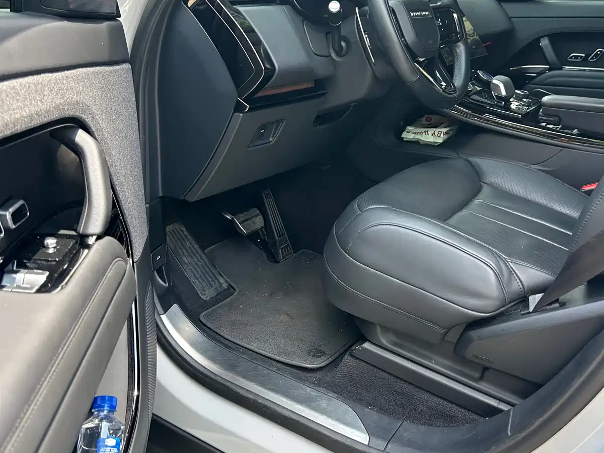 Land Rover Range Rover Sport 2023 400PS Dynamic HSE фото 8