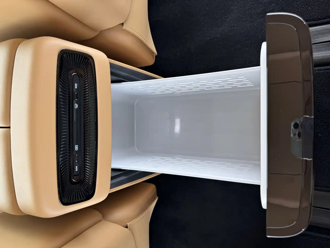 Voyah Auto Voyah Dreamer 2025 PHEV 4WD Kunpeng Premium Edition фото 11
