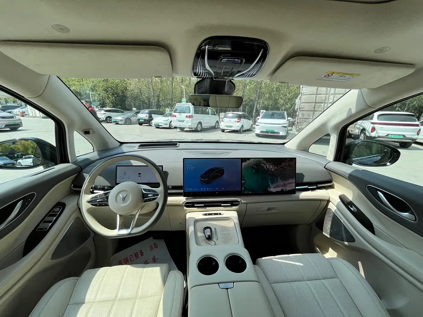 Voyah Auto Voyah Dreamer 2025 PHEV AWD Flagship Kunpeng Edition фото 24