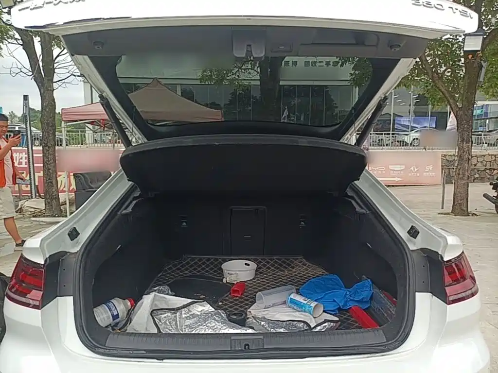 VOLKSWAGEN FAW-CC