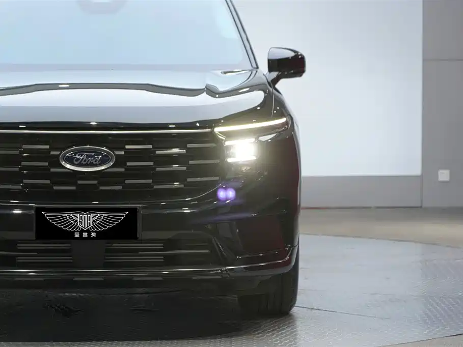 Ford Edge 2025 2025 Edge L 2.0T EcoBoost FWD 7-seater Fashion