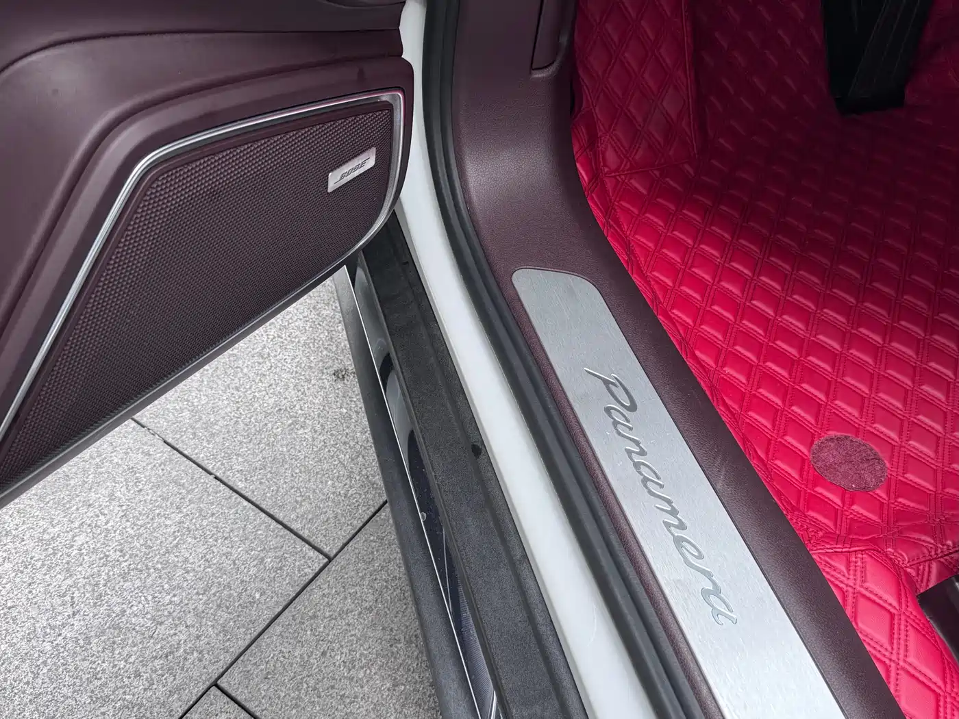 Porsche Panamera 2017 Panamera Executive Long Wheelbase 3.0T фото 17
