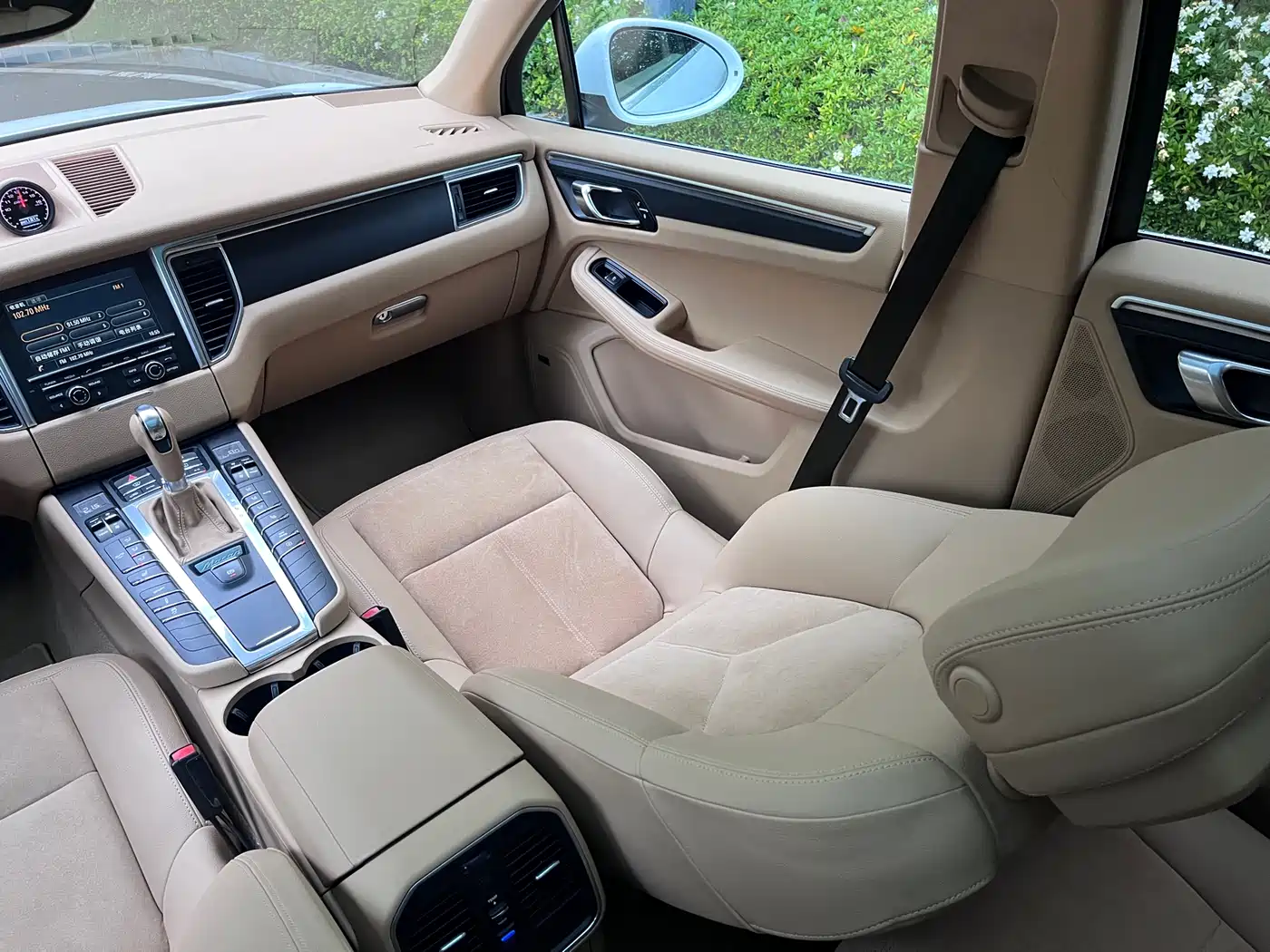 Porsche Macan 2016 Macan 2.0T фото 14