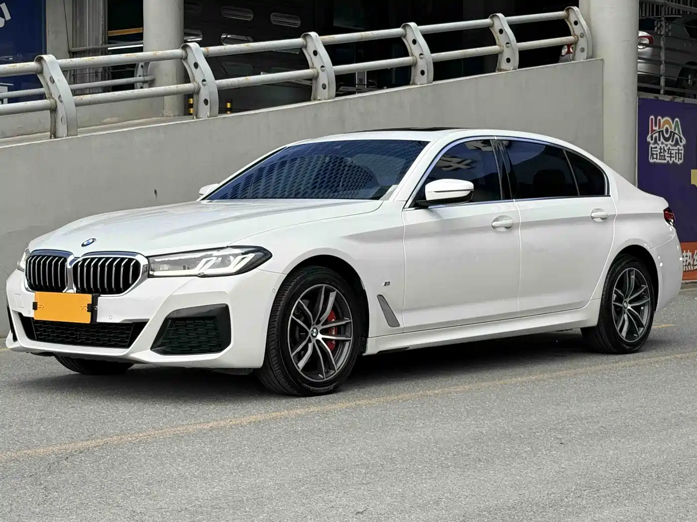 BMW 5 Series 2021 525Li M Sport Package