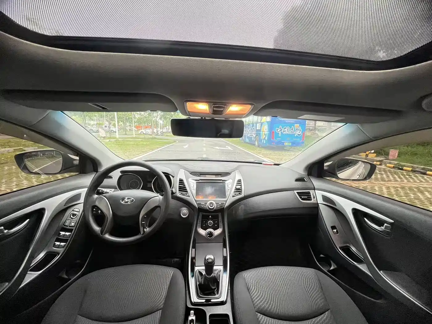 Hyundai Langdong 2015 1.6L Manual Premium фото 12