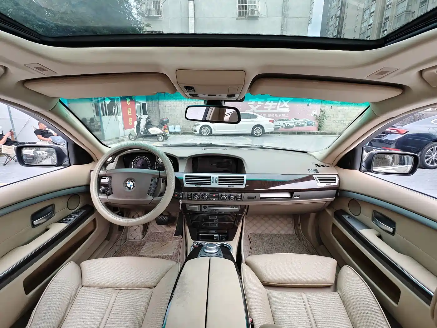 BMW 7 Series 2005 Model 740Li фото 6