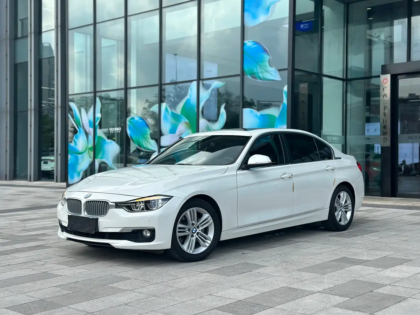 BMW 3 Series 2017 320Li Fashion