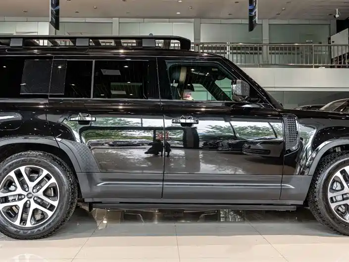 LAND ROVER GUARD