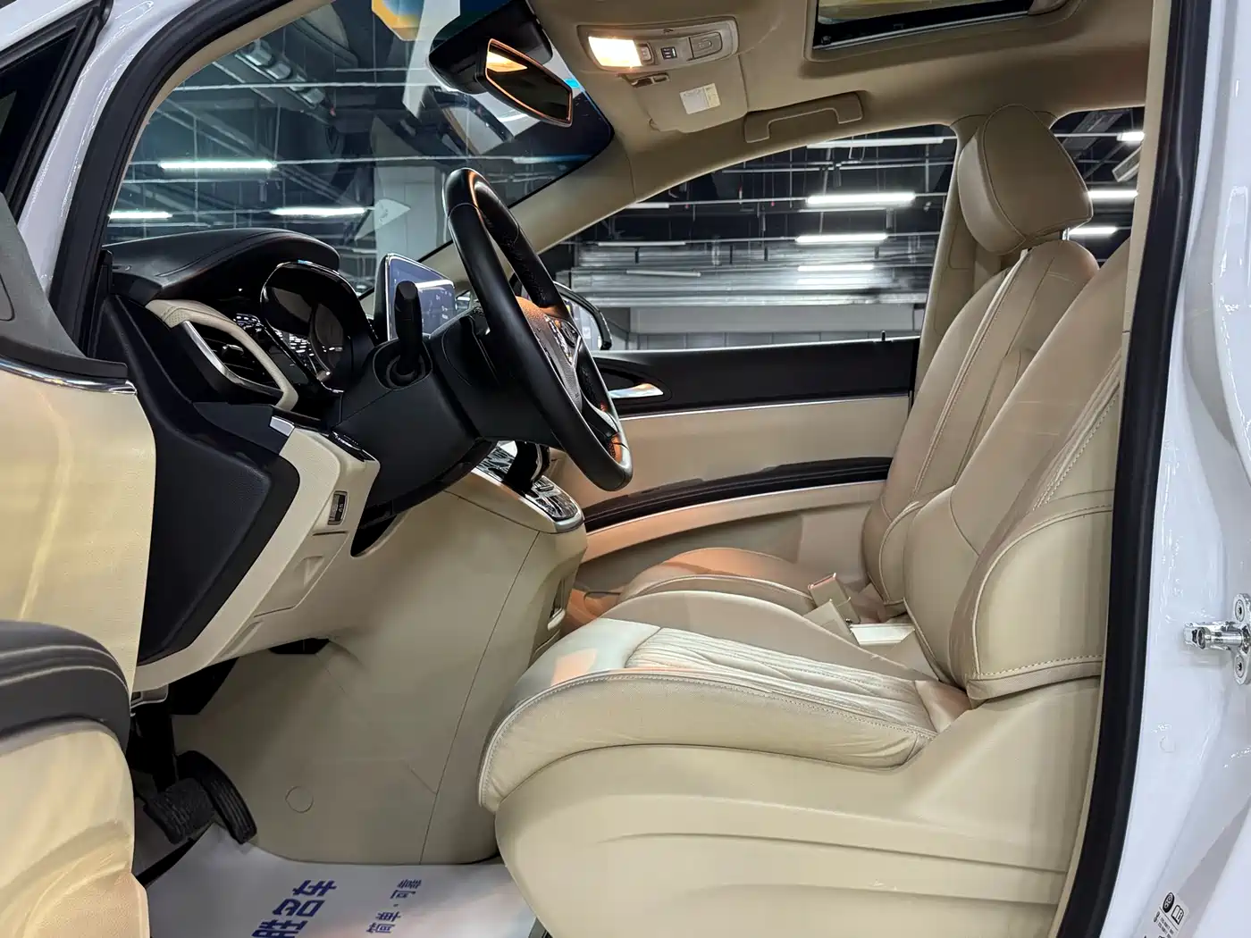 Buick GL8 2023 Facelift Land Business Class Luxury фото 8