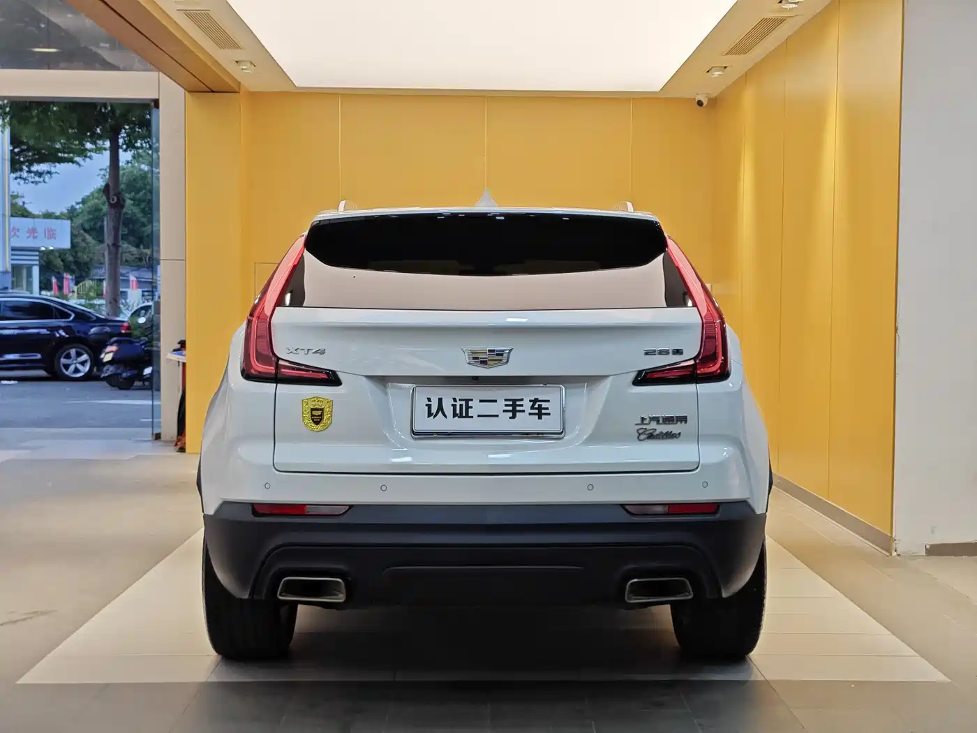 Cadillac XT4 2020 28T 2WD Technology фото 30