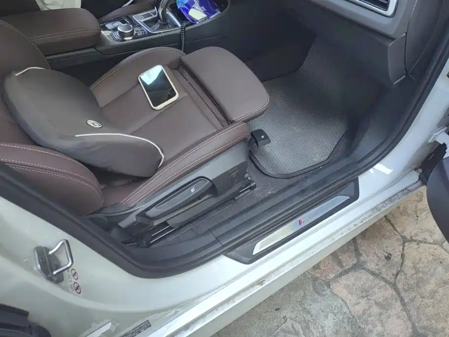 Photo 8 - BMW 1 Series