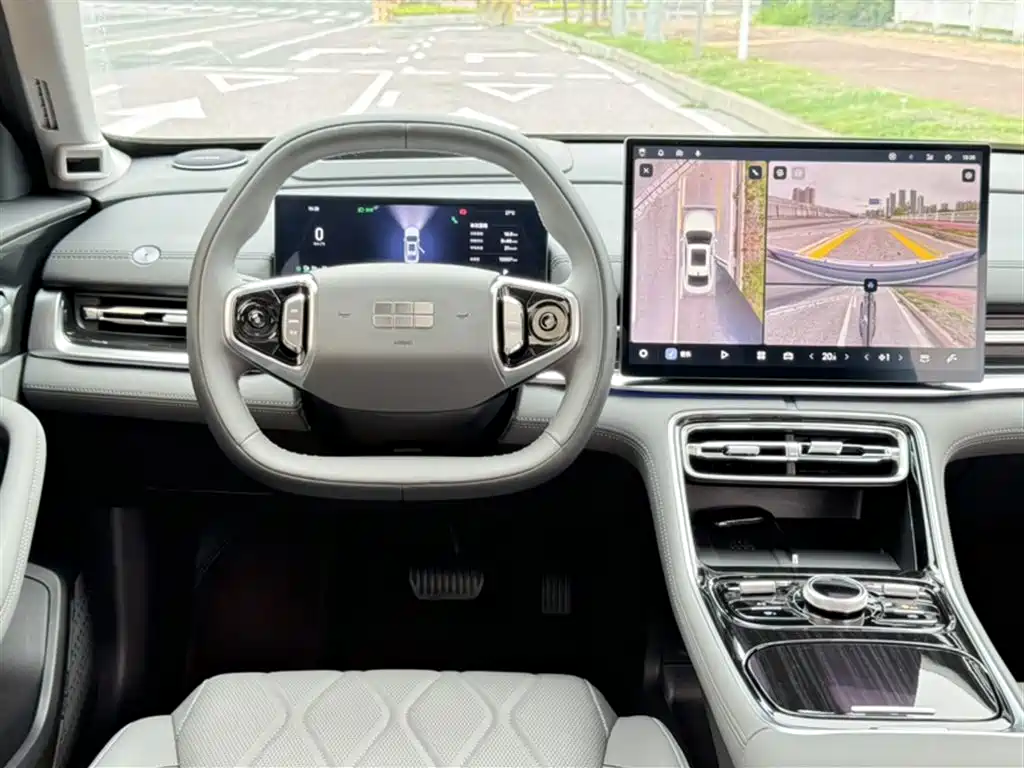 Geely Galaxy Galaxy A7 2025 EM-i фото 19