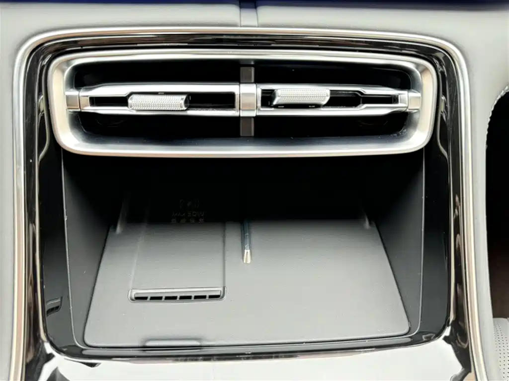 Geely Galaxy Galaxy A7 2025 EM-i фото 21