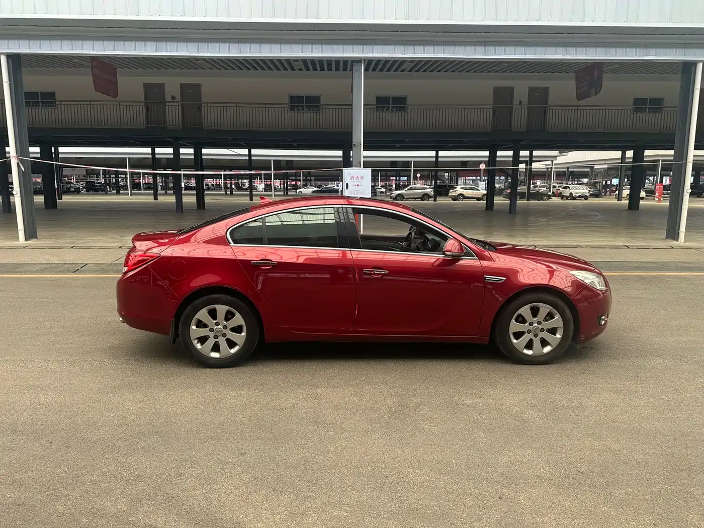 Buick Regal 2012 Model 2.0L Luxury фото 4