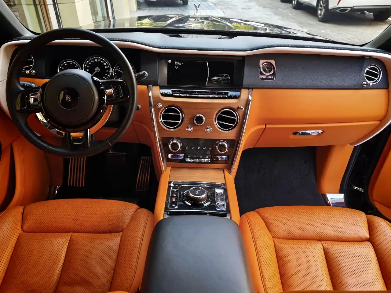 ROLLS-ROYCE CULLINAN