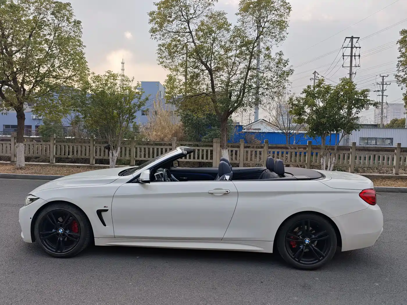 BMW 4 Series 2017 425i Convertible M Sport Package фото 14