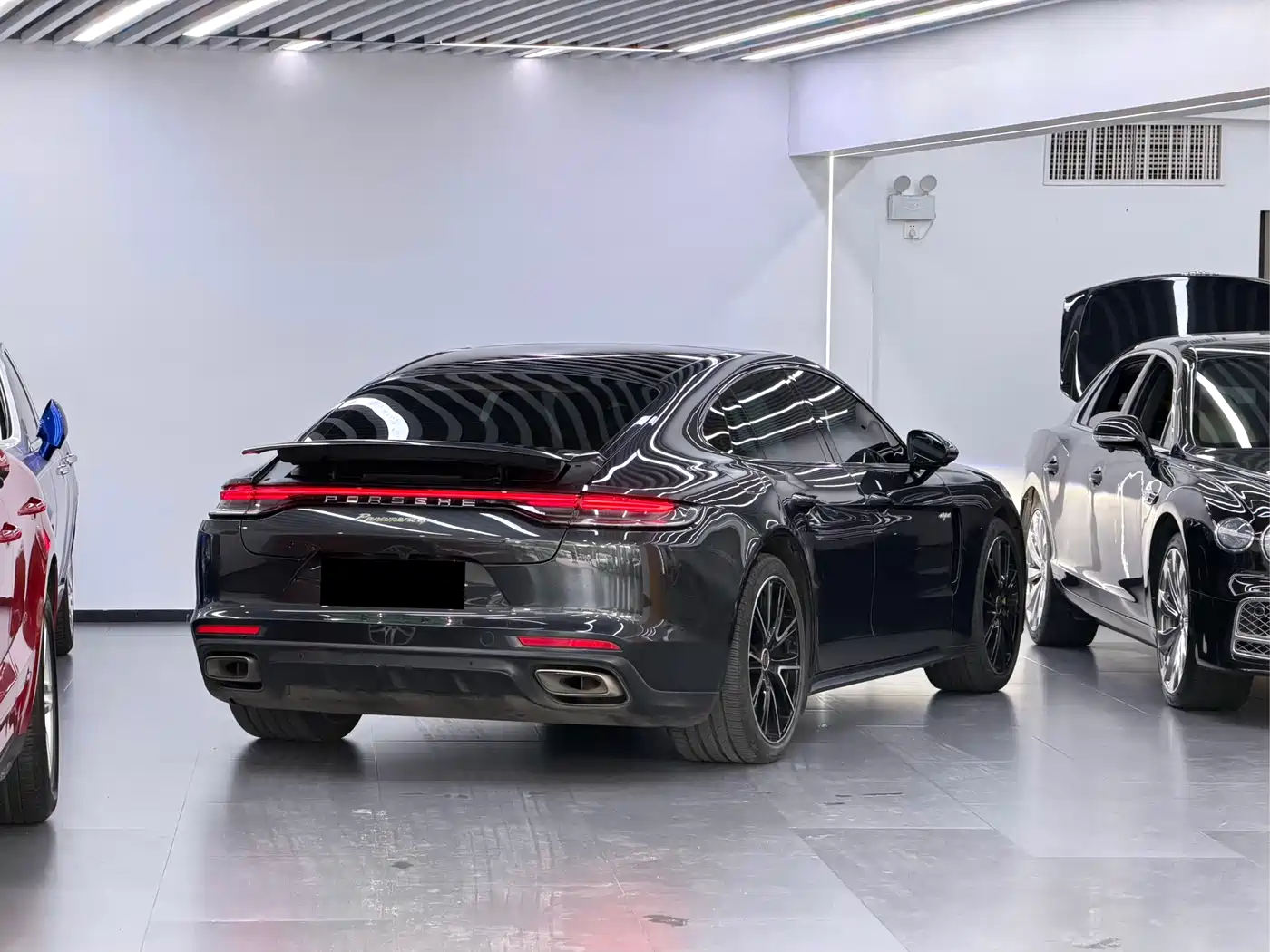 PORSCHE PANAMERA NEW ENERGY