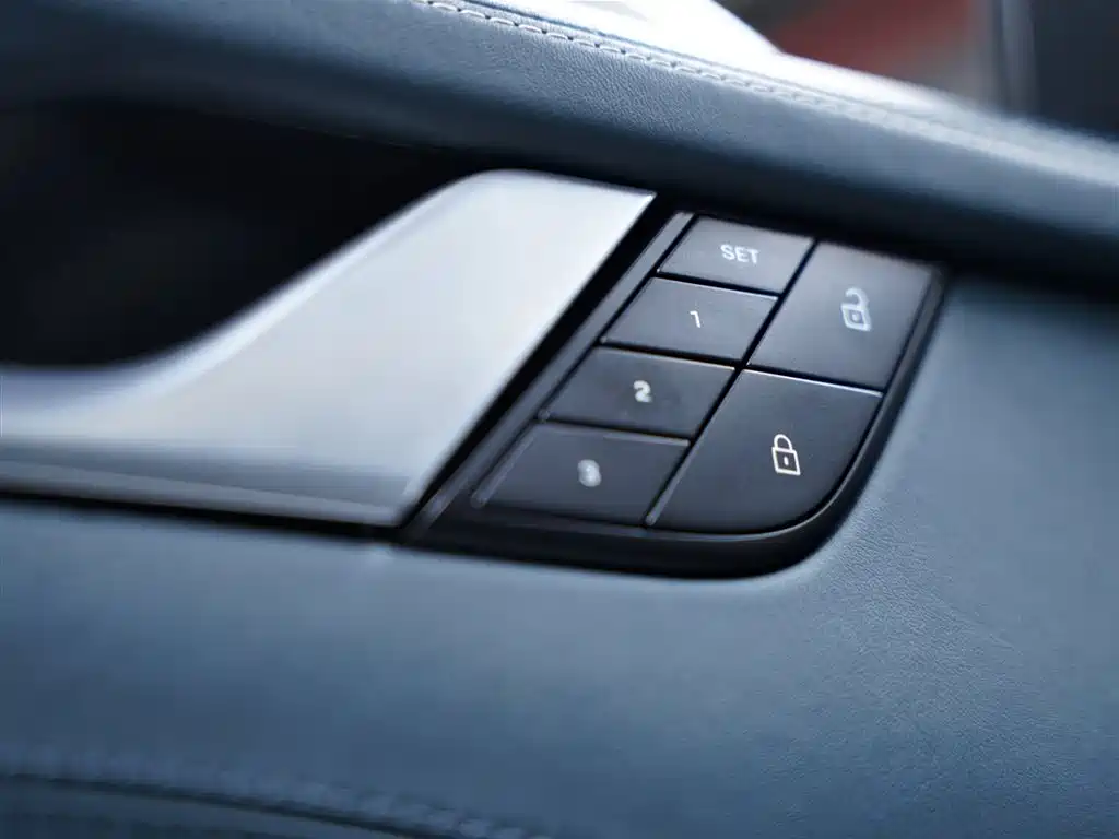 Porsche 911 2023 Carrera 3.0T фото 34