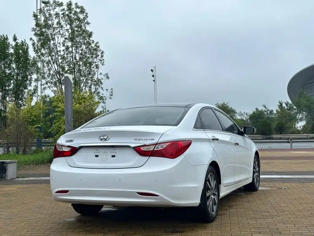 Hyundai Sonata 2013 2013 2.0L Automatic Fashion Edition