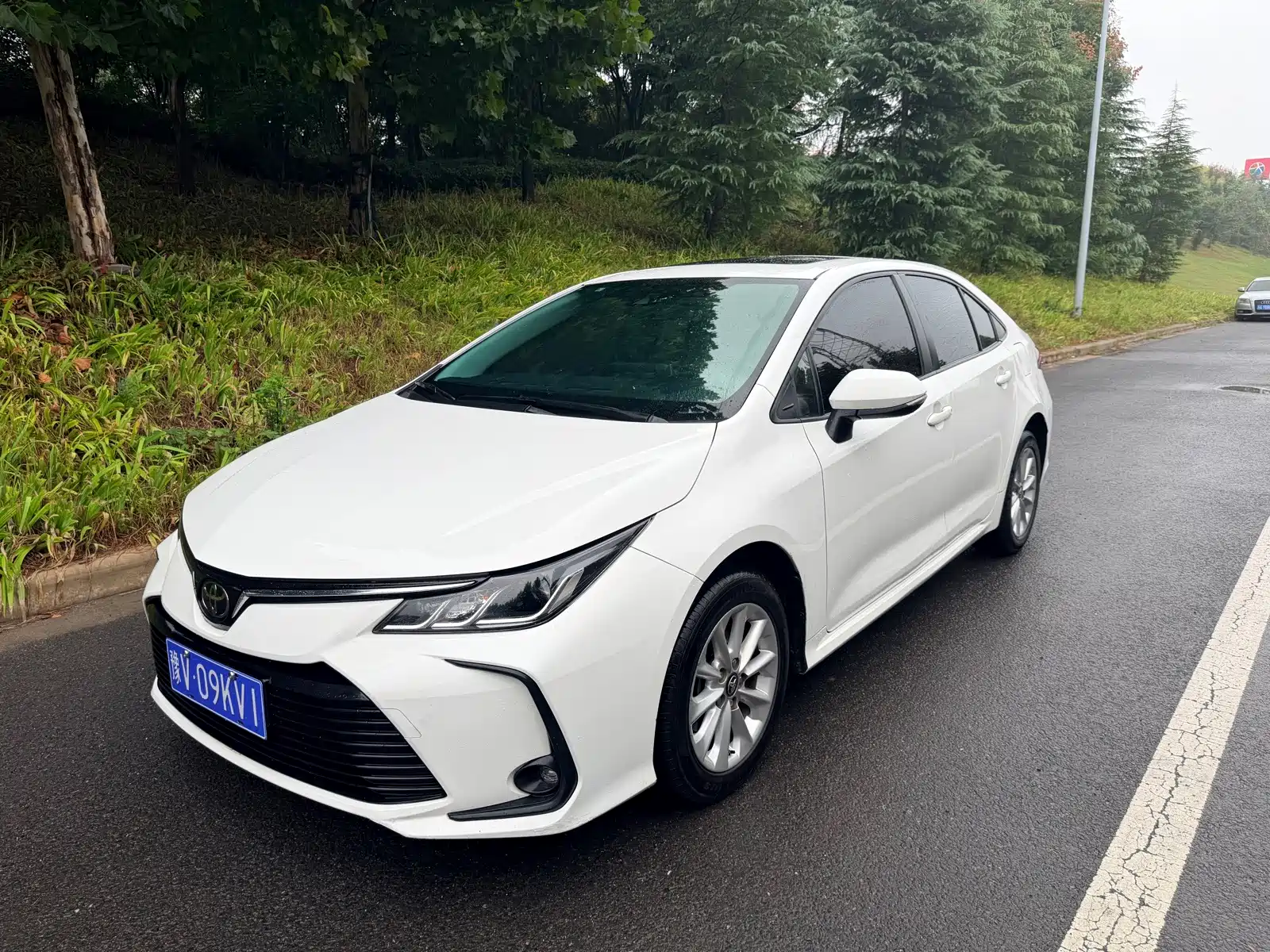 Photo 1 - Toyota Corolla