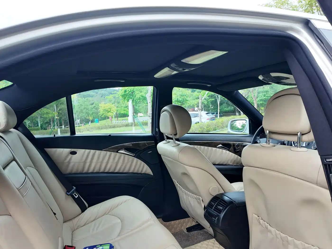 Mercedes-Benz E-Class 2008 Model E 280 Personality Sport Edition фото 35