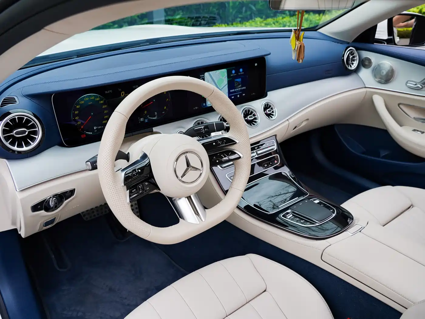 Mercedes-Benz E-Class (Import) 2023 E 260 Coupe фото 32