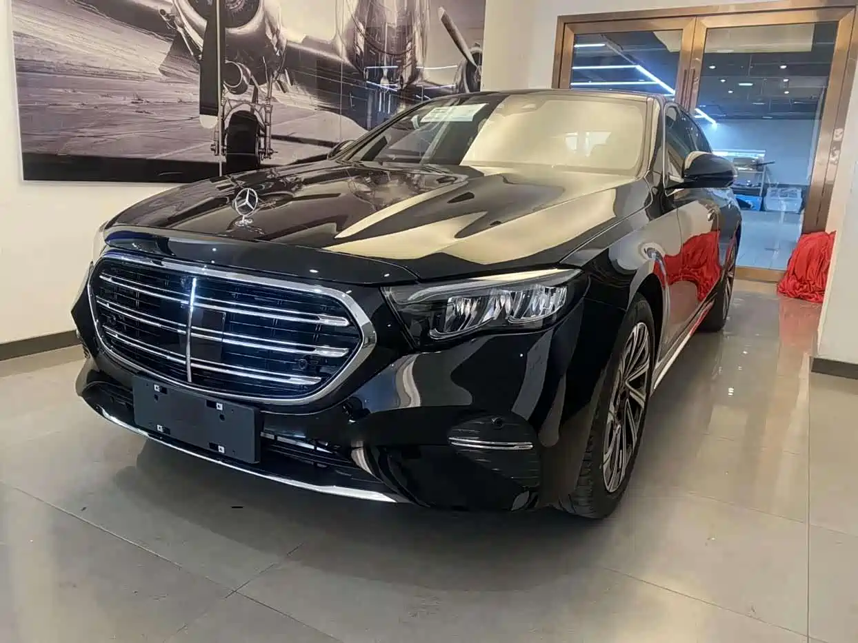 Mercedes-Benz E-Class 2025 E 300 L Luxury