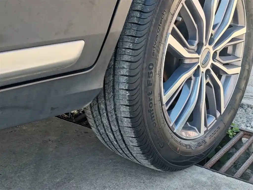 GEELY AUTOMOBILE BOYUE