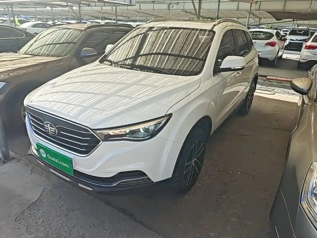 Besturn X40 2017 2017 1.6L Manual Luxury