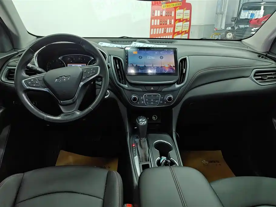 Chevrolet Equinox 2019 Redline 550T Automatic AWD Explorer RS Edition (China V) фото 12